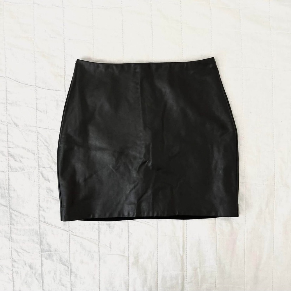 WILFRED Black Faux Leather Mini Skirt